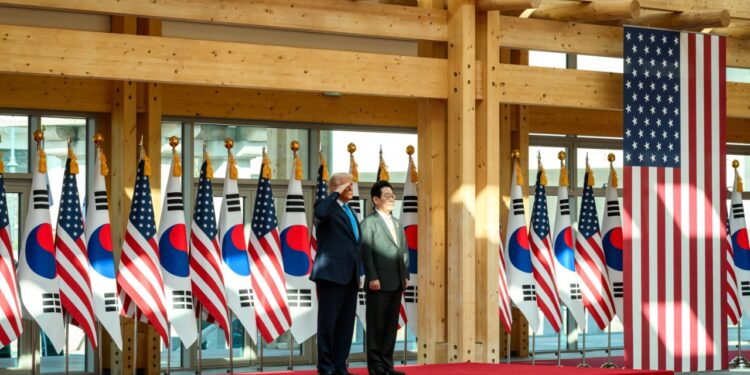 Image Credit: The White House - Public domain/Wiki Commons